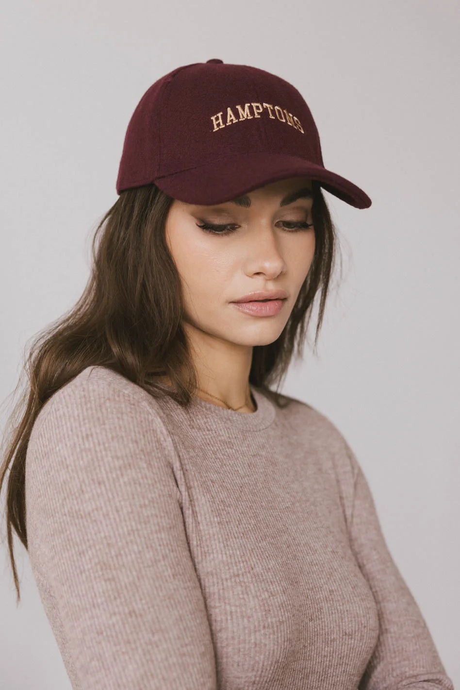 Hamptons Baseball Cap in Burgundy