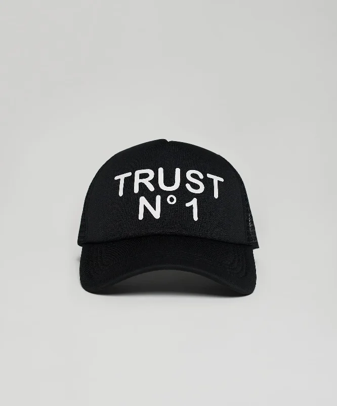 Trust No1 Print Trucker Hat - Black