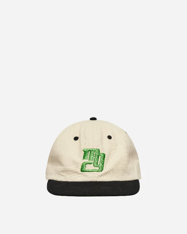 Iconic 6-Panel Cap Desert Snow / Black