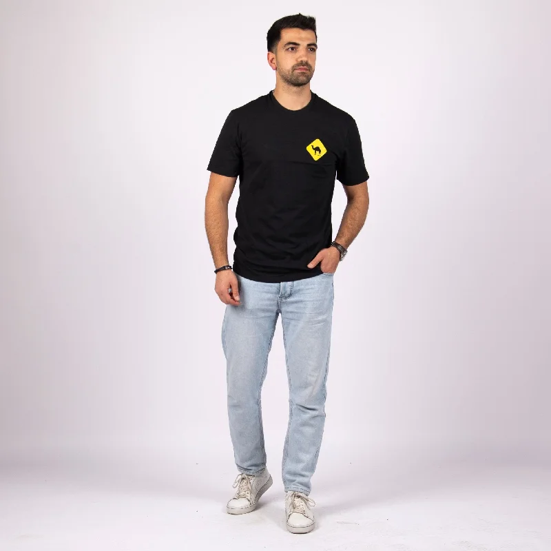 Jobedu Camel Crossing Icon |  Basic Cut T-shirt