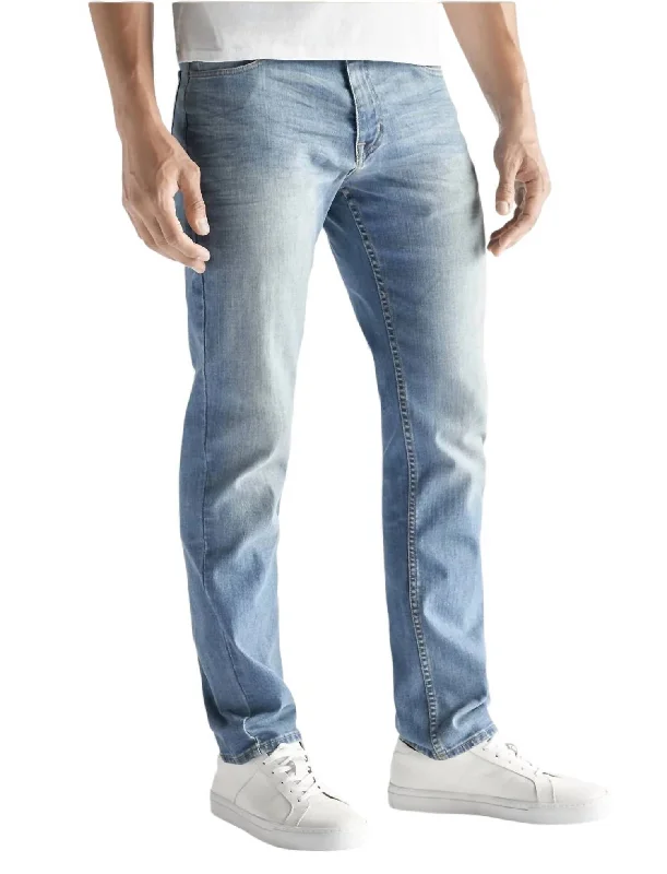 Men's Athletic Jean In Gates