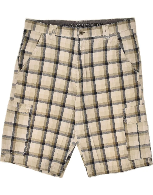 NAVIGARE Mens Cargo Shorts IT 52 XL W36  Beige Check Cotton